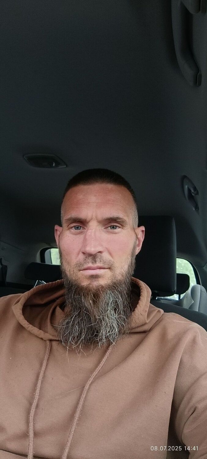  52491011  Dmitry, 42 ,    