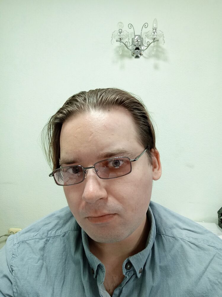  46751401  Alexander, 28 ,    