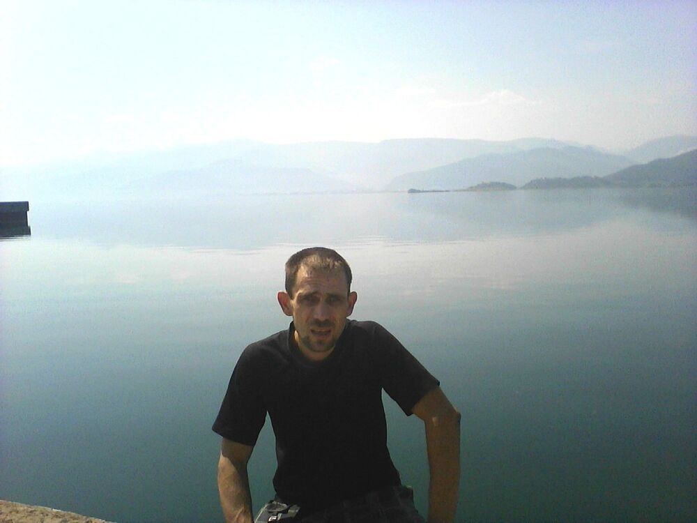  ,   Dima, 44 ,   