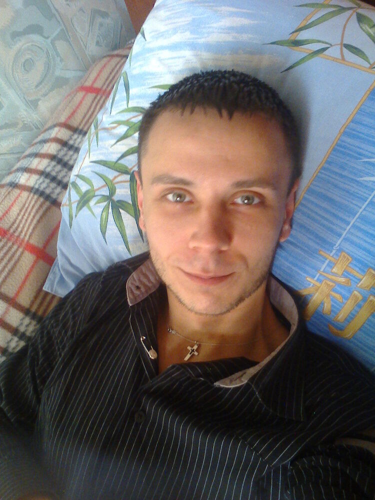  10456151  Sergey, 37 ,    