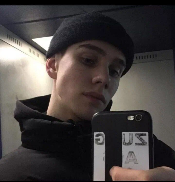  52994841  , 19 ,    --