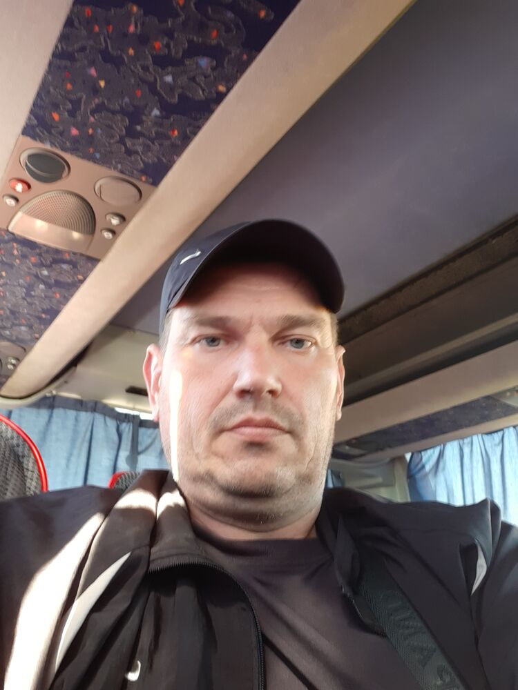  Wiesbaden,   Valentin, 47 ,   ,   