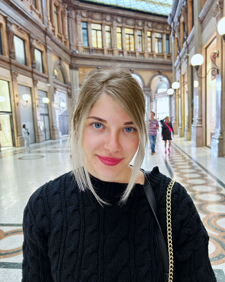  -,   , 23 ,   