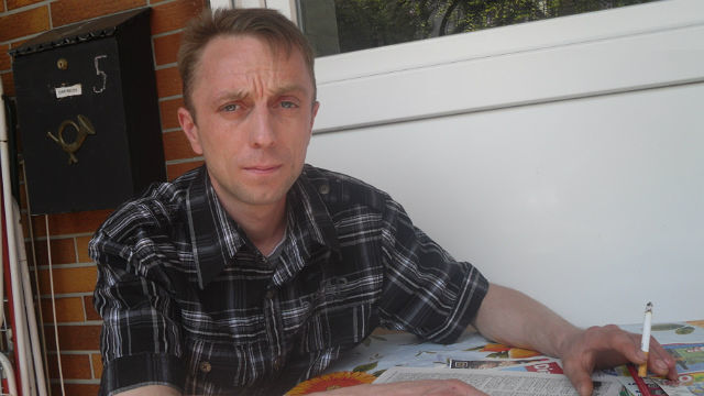  19431601  Alex, 49 ,    