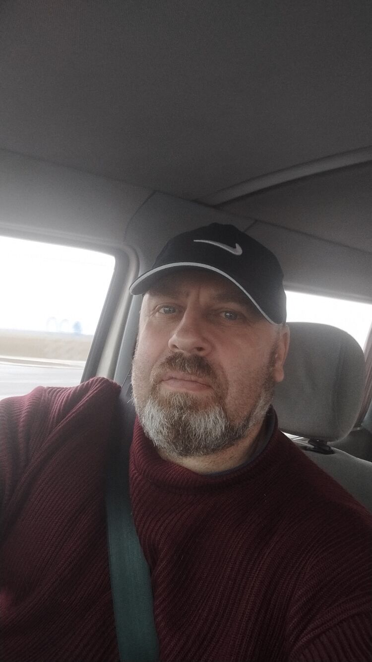  53169841  Alexander, 51 ,    