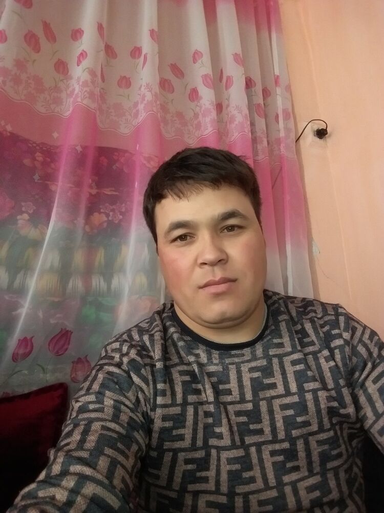  ,   Anuar, 36 ,   ,   , c , 