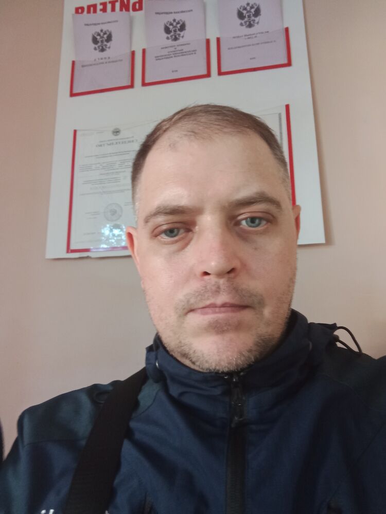  --,   Viktor, 42 ,   c 