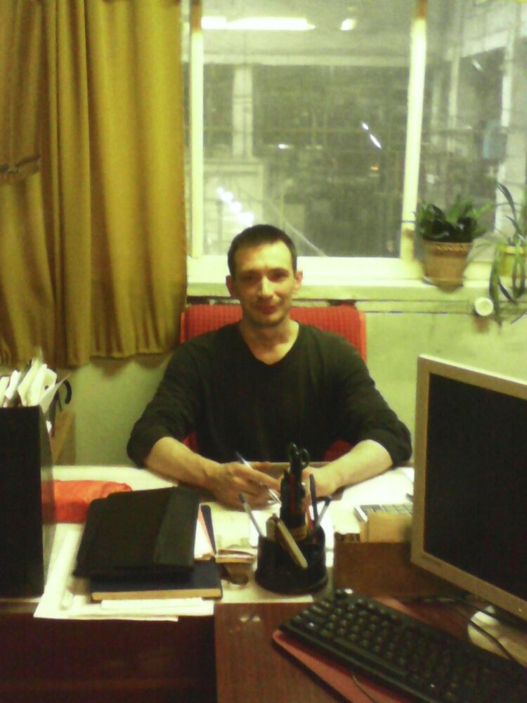  5827261  Jon, 40 ,    