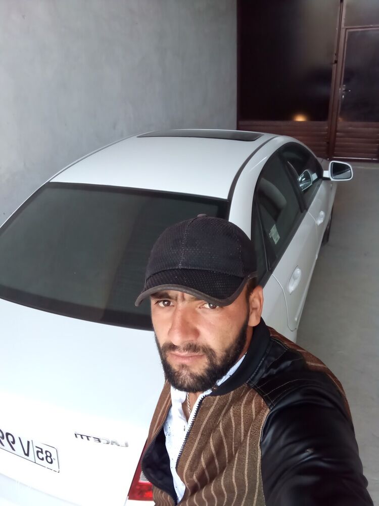  21156561  Olimjon, 31 ,    