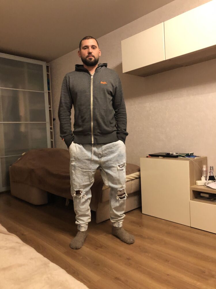  39519821  , 34 ,    -