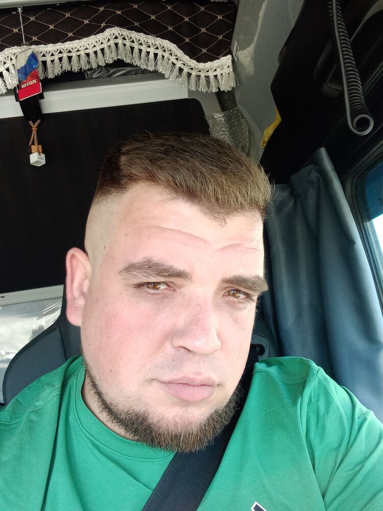  38547341  SERGEY, 32 ,    