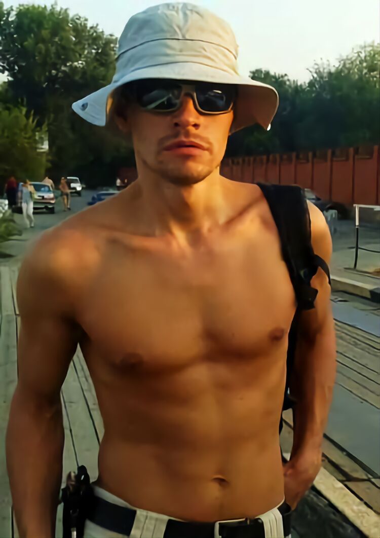  --,   , 34 ,   
