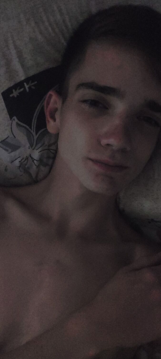  ,   Kirill, 20 ,   ,   , c , 