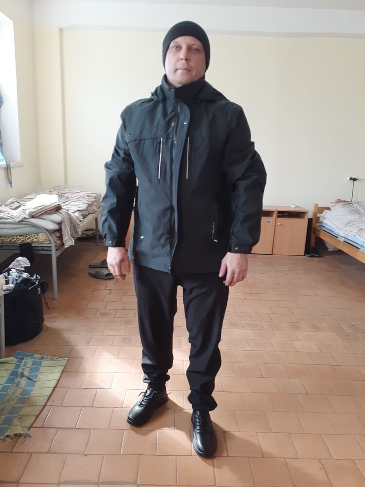  47121781  , 42 ,    