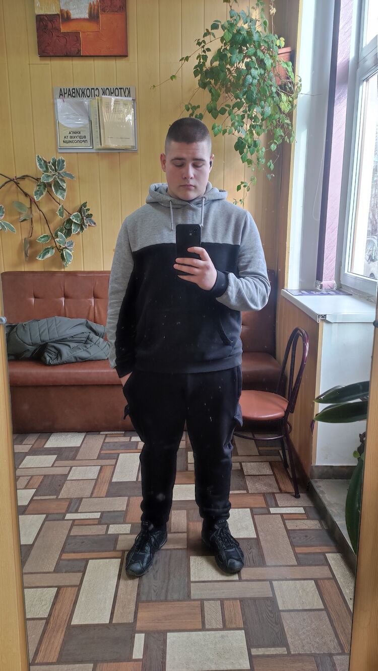 41165011  , 21 ,    