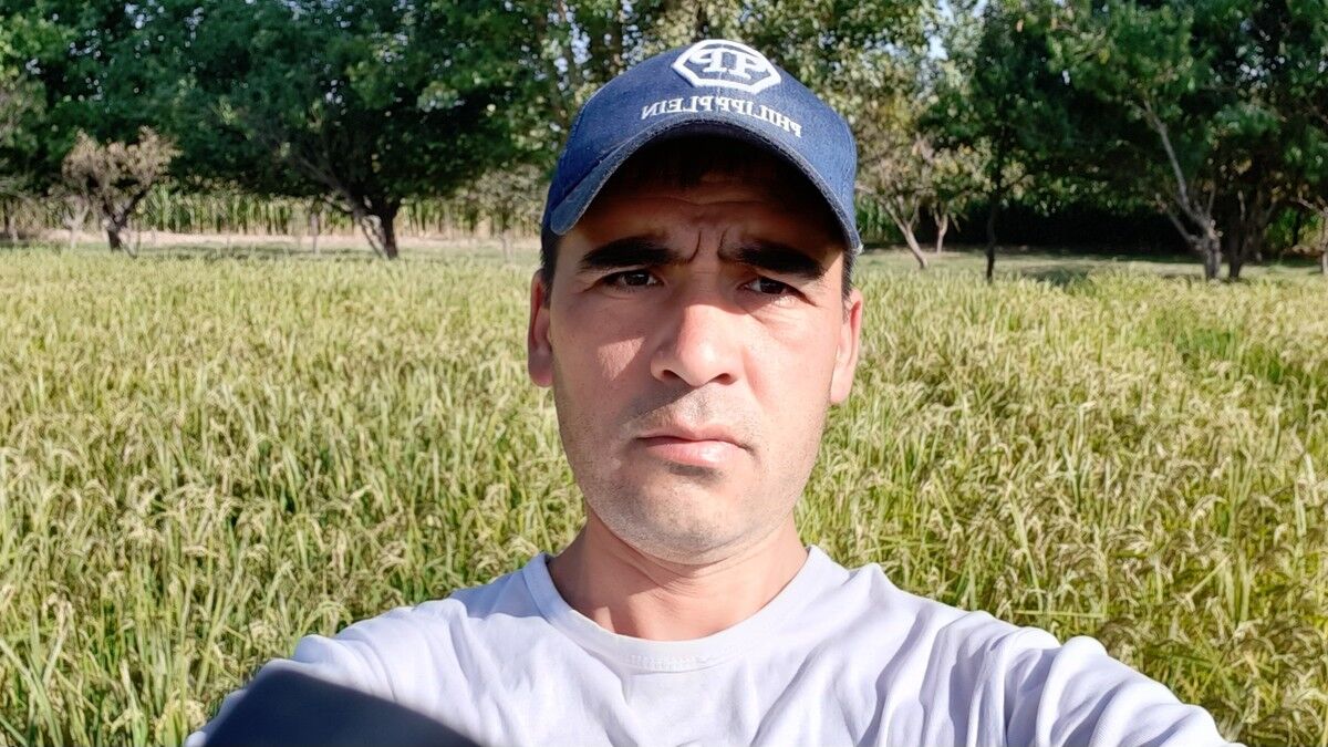  ,   Utkir, 40 ,   ,   , c , 