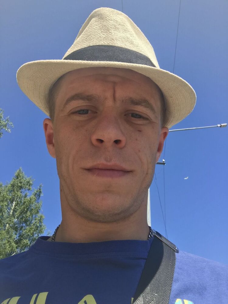  38530181  , 33 ,    