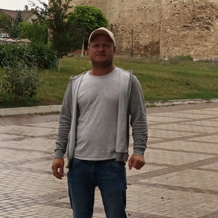  Bohnice,   Sergiu, 38 ,   ,   , c , 