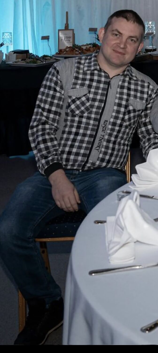  ,   Vasyl, 37 ,     , c , 