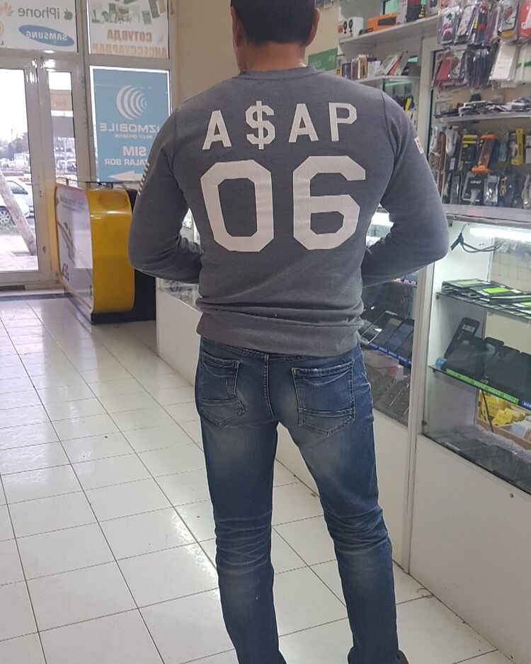  ,   Elton, 38 ,   ,   