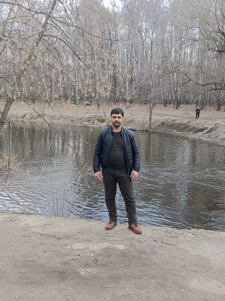  ,   Elvin, 34 ,   ,   
