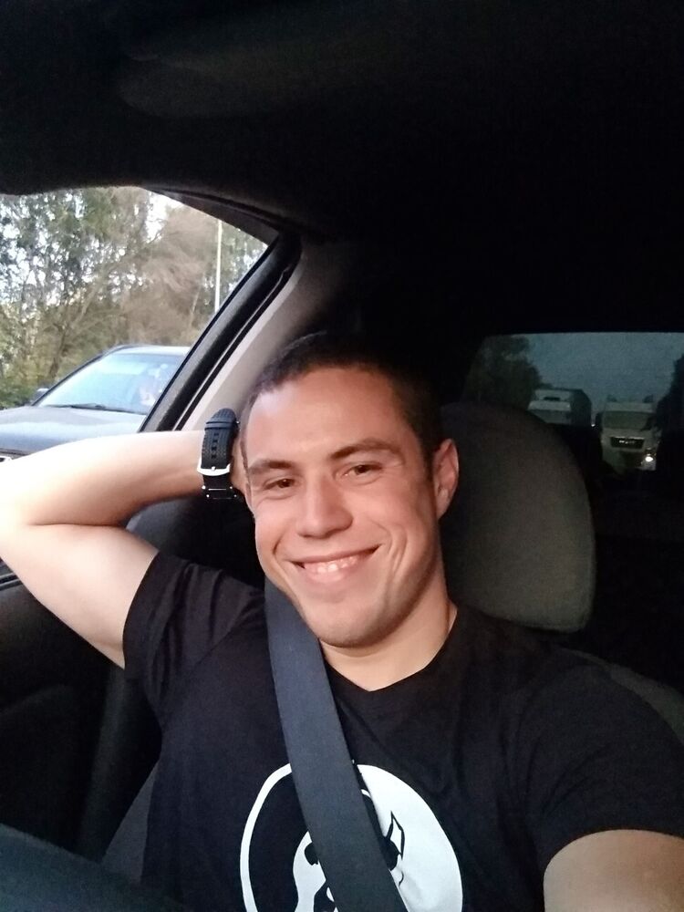 ���� 40639001 ������� Den, 33 ����, ���� ���������� � ������