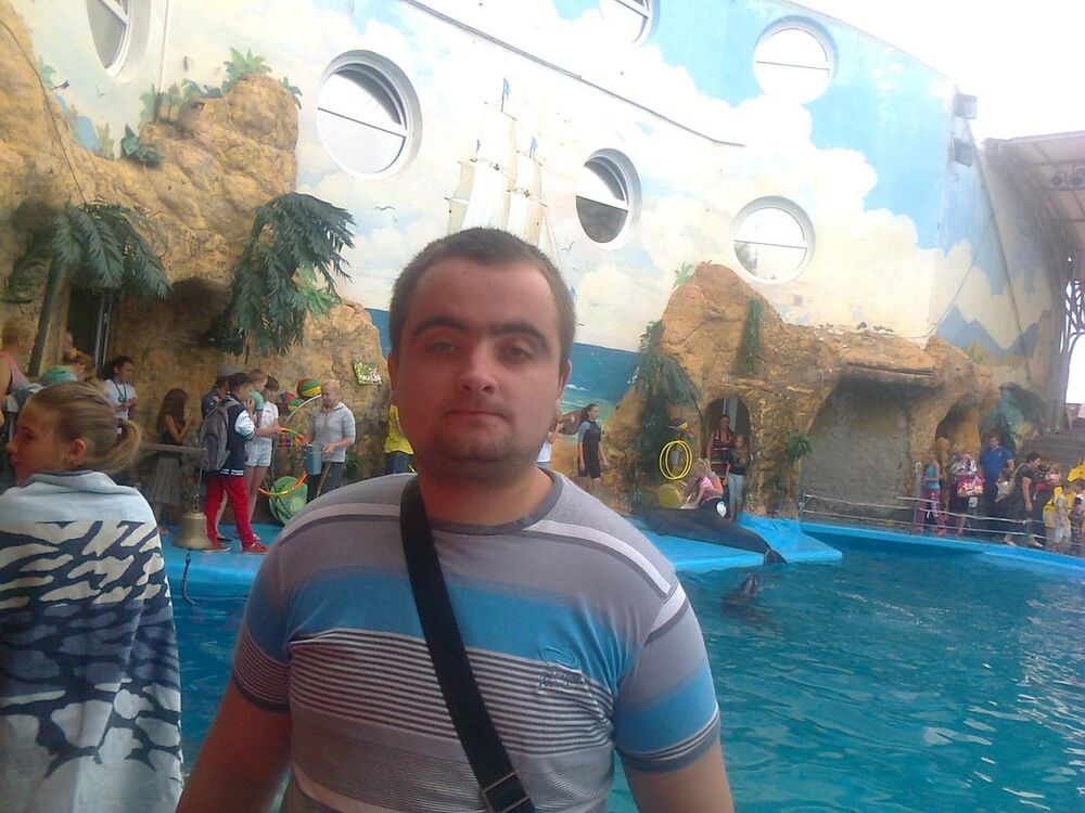  17419701  Aleksandr, 48 ,    