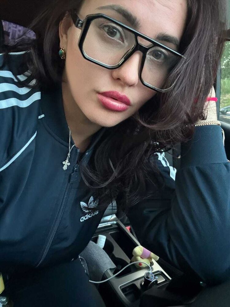  52666611  Yulia, 35 ,    