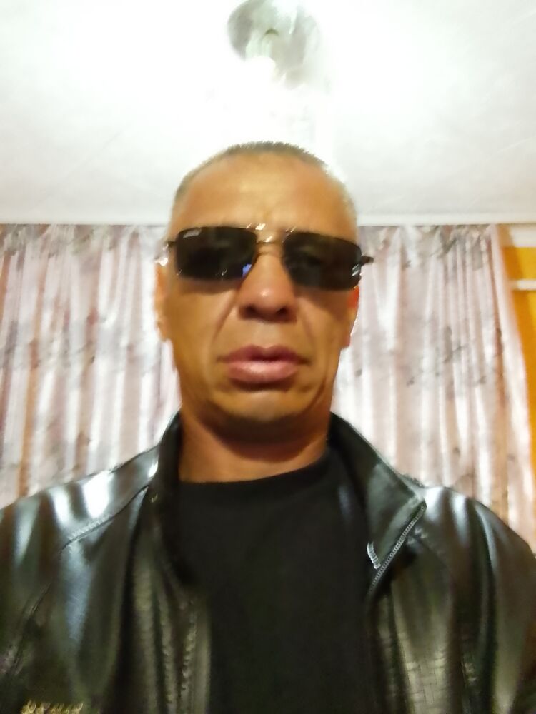  46912171  Sema, 42 ,    