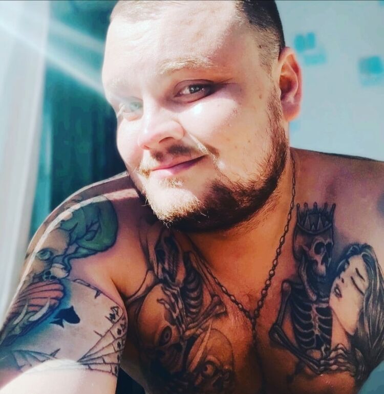  -,   Maxim, 33 ,   ,   