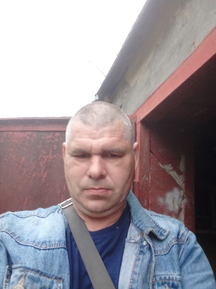  44089731  , 45 ,    