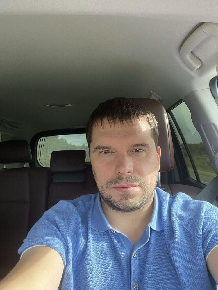  29546731  , 44 ,    