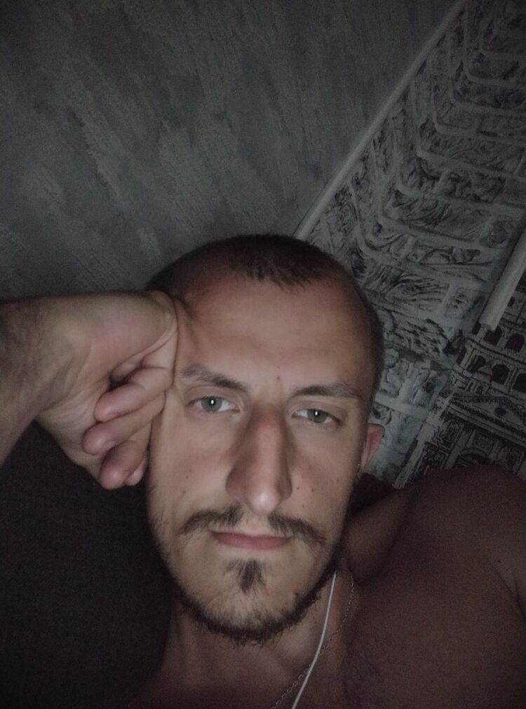  52342831  , 27 ,    