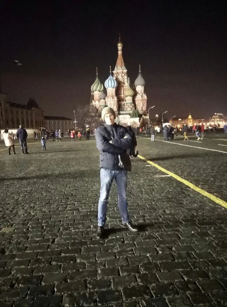  39372861  Dobry, 29 ,    