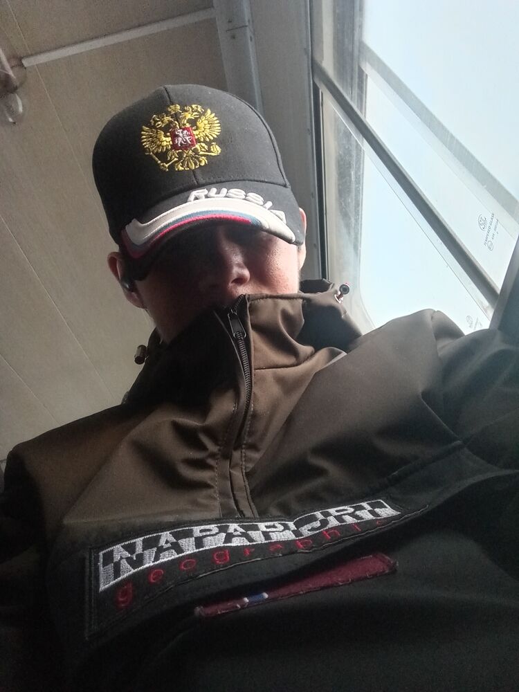  34688711  , 21 ,     