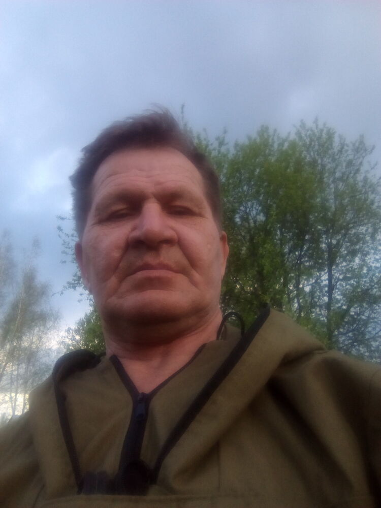  ,   Petr, 65 ,   