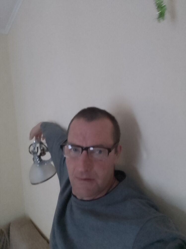  40310531  Slawa, 52 ,    