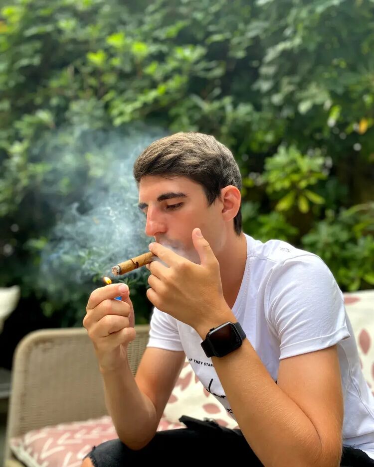  ,   Angelo, 25 ,   ,   