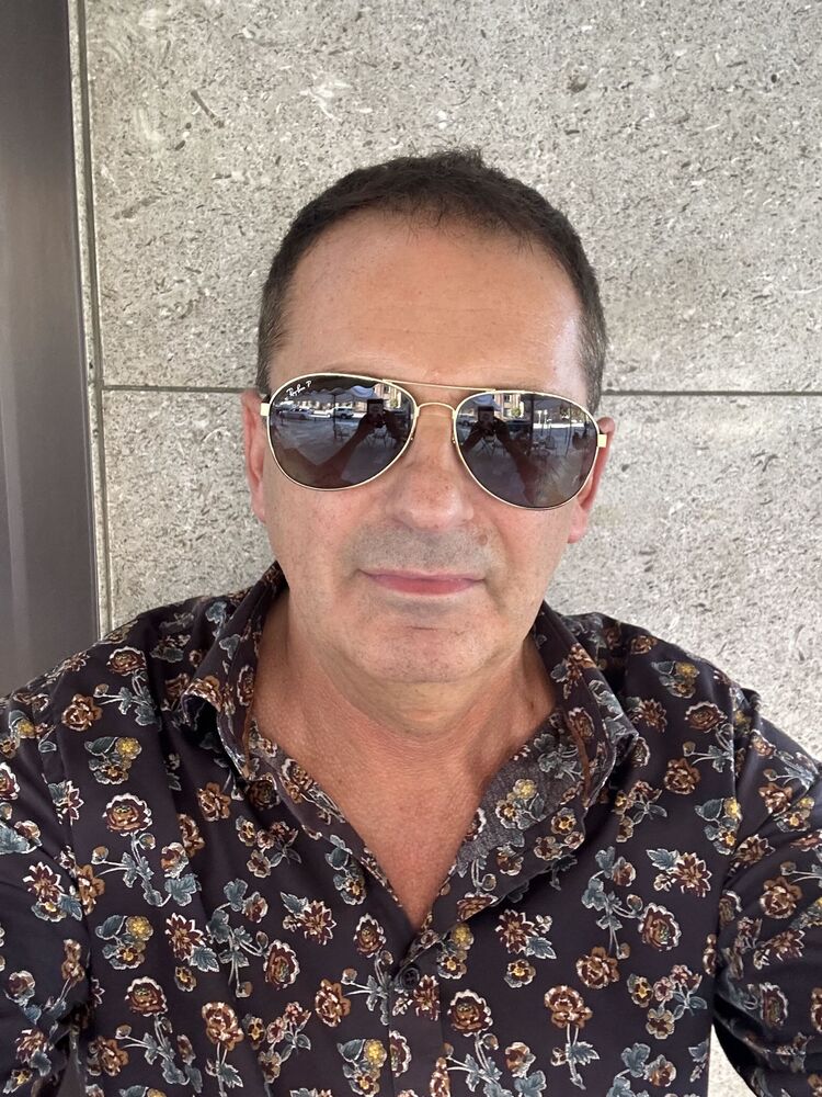  Canale,   , 53 ,   ,   