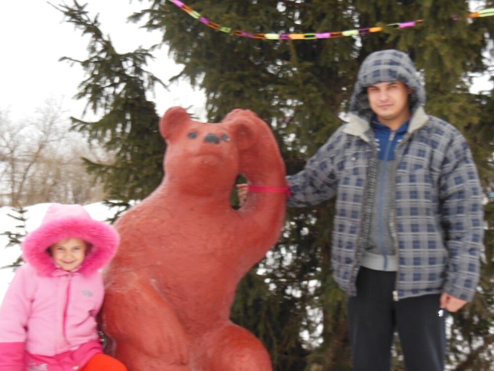  4962211  Aleksandr, 37 ,     