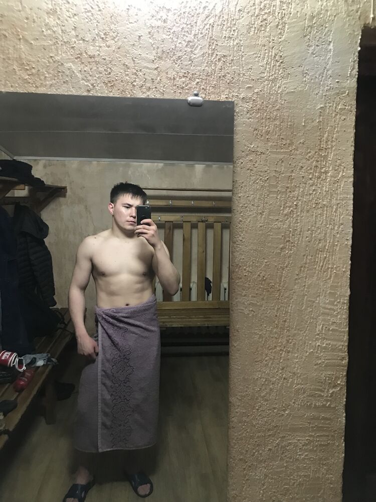  33807821  , 23 ,    