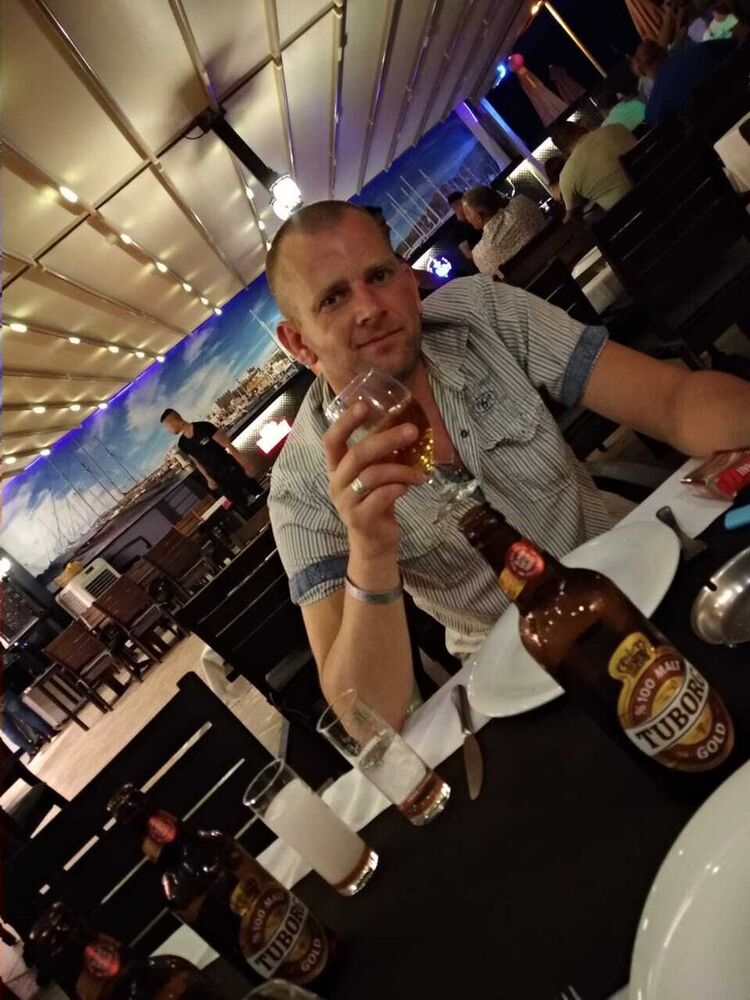  Offenburg,   Sergej, 41 ,   ,   , c 