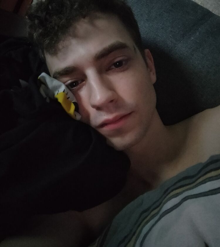  41176031  , 25 ,    