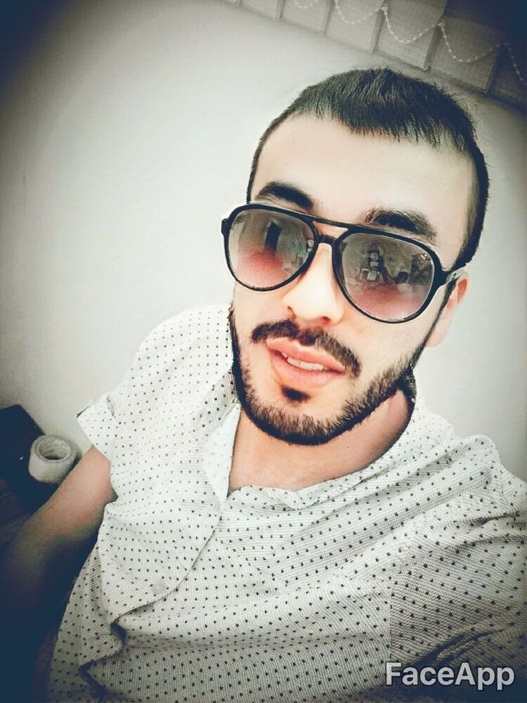  ,   Behruz, 32 ,   ,   , c 