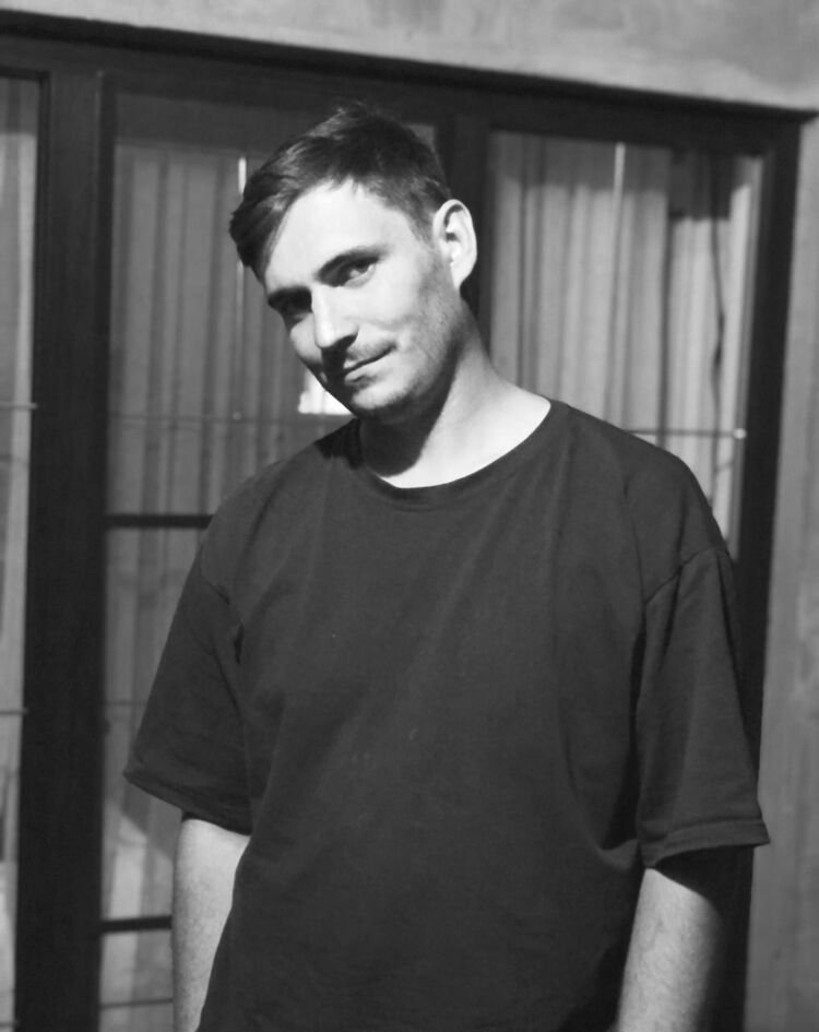  ,   Nikita, 30 ,     , c 