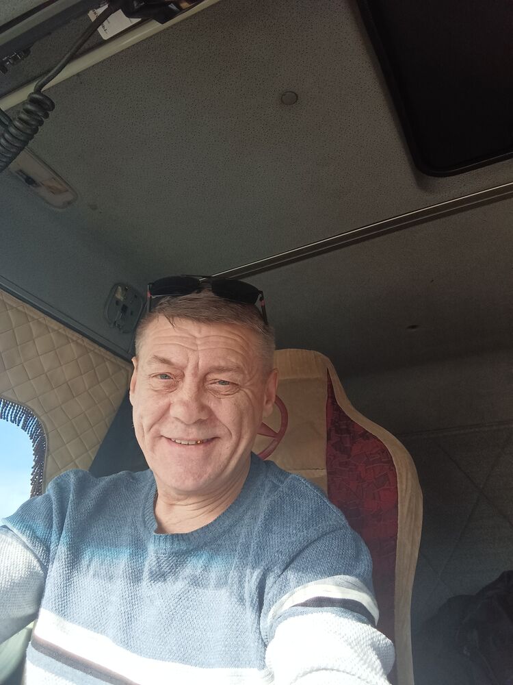  40873551  , 58 ,    
