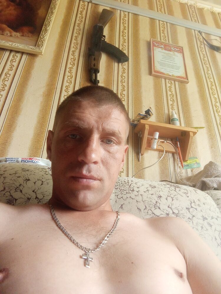  43989321  , 37 ,    