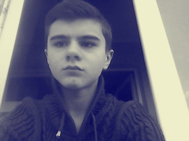  5901911  Anton, 28 ,    