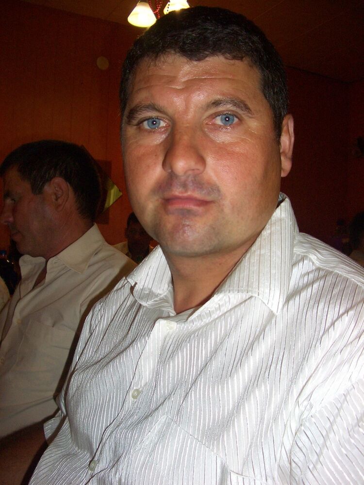  6304801  VASILE, 46 ,    