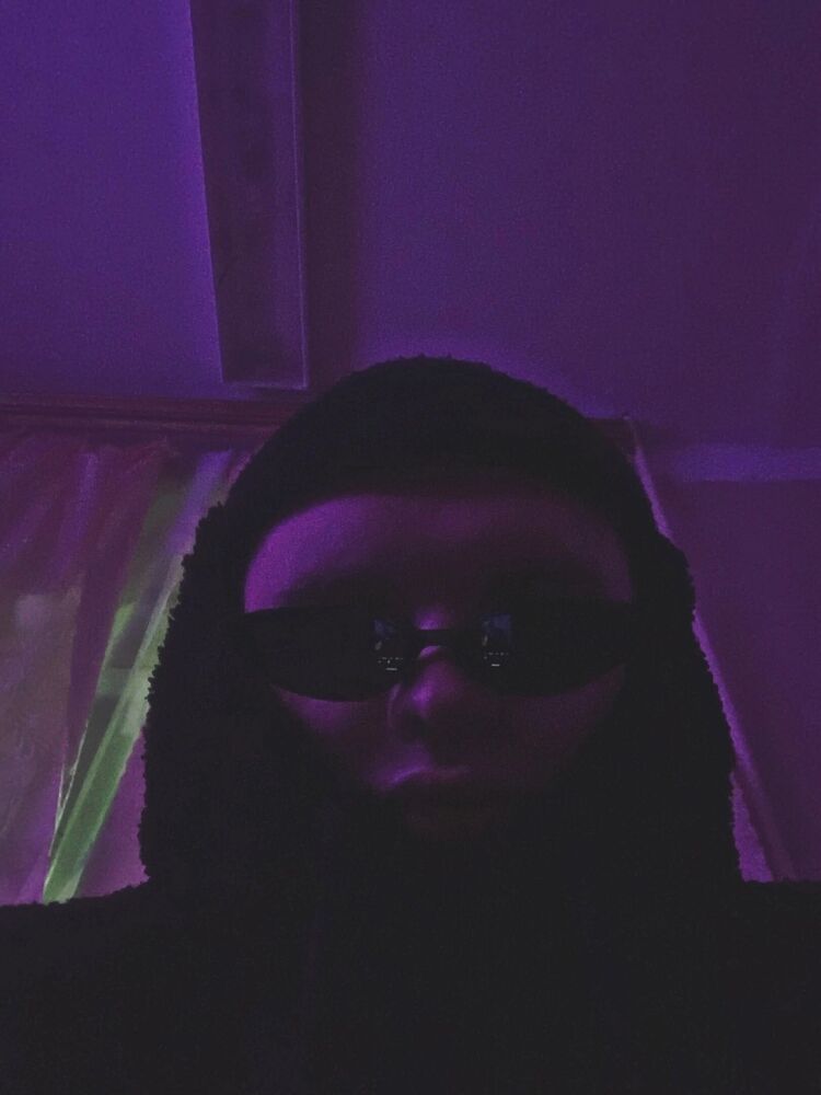  37009131  , 21 ,    